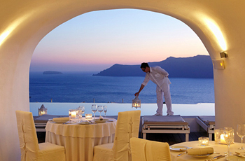 Kirini Suites & Spa (Santorini, Greece)