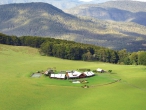 Spicers Peak Lodge