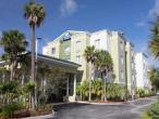 Days Inn & Suites by Wyndham Fort Pierce I-95