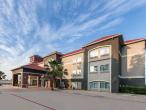 La Quinta Inn & Suites by Wyndham Houston New Caney