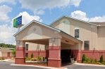 Holiday Inn Express & Suites Birmingham NE - Trussville