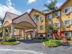 Comfort Suites Near Six Flags Magic Mountain