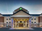 Holiday Inn Express & Suites Cedar Rapids-I-380 @ 33rd Ave