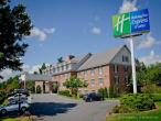 Holiday Inn Express & Suites Merrimack, an IHG Hotel