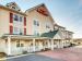 Econo Lodge & Suites