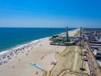 Boardwalk Hotel Charlee & Beach House Rentals