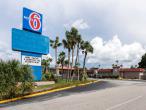 Motel 6 Spring Hill, FL - Weeki Wachee