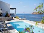 Eleia Seafront Rooms & Villas