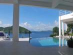 Stunning luxury 1BR Villa Suite with amazing Bay & Ocean views