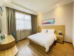 Post Hotel (Gongyi Xinxing Road Xingyue Times Square)