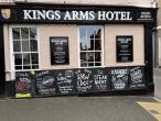 キングスアームズ