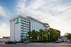 Holiday Inn Sioux Falls-City Center