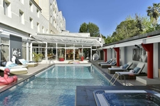 Hotel Arles Plaza