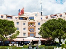 EVERNESS Hotel & Resort