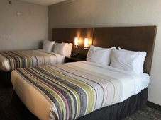 Country Inn & Suites by Radisson, Mt. Pleasant-Racine West, WI