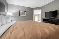 Quality Inn & Suites Brownsburg - Indianapolis West