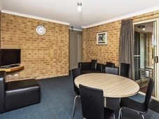 Quality Apartments Banksia Gardens Hotel