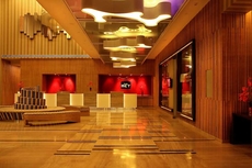 The Metropolitan Hotel and Spa New Delhi