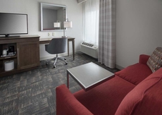 Hampton Inn Boston - Logan Airport