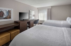 Hampton Inn Boston - Logan Airport