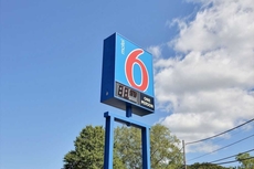 Motel 6 Danvers, MA  Boston North