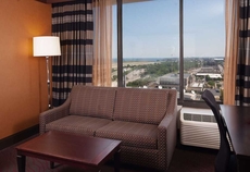 DoubleTree by Hilton Hotel Cleveland Downtown - Lakeside