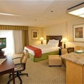 Holiday Inn Hotel & Suites Santa Maria