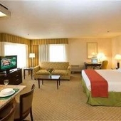 Holiday Inn Hotel & Suites Santa Maria