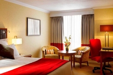 Delta Hotels by Marriott Heathrow Windsor