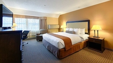 Best Western Plus Emerald Isle Hotel