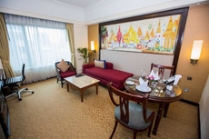 Sule Shangri-La, Yangon