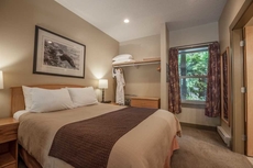 Tigh-Na-Mara Seaside Spa Resort