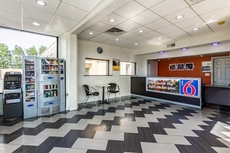 Motel 6 Elizabeth, NJ - Newark Liberty Intl Airport