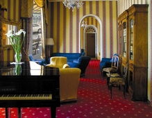 Excelsior Palace Hotel