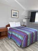 Knights Inn Midland, ON