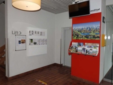 Hotel Sherlock Holmes & Khana Restaurant 200 m Gondola to Hasliberg Ski