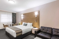 Mercure Goulburn