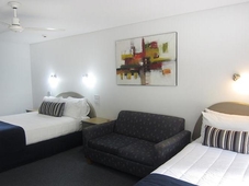 BEST WESTERN Macquarie Barracks Motor Inn