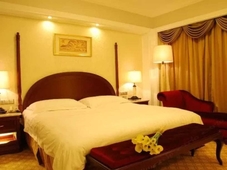 Kunming Green Lake Hotel