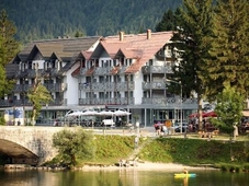 Hotel Jezero