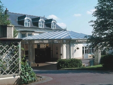 BEST WESTERN Swindon Blunsdon House Hotel, BW Premier Collection