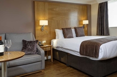 Best Western Premier Yew Lodge East Midlands Airport