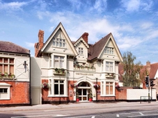 Mercure London Staines upon Thames Hotel