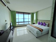 Racha Kiri Resort and Spa Khanom