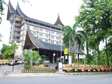 Kyriad Hotel Bumiminang