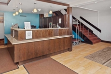 Bangor Suites Airport Hotel