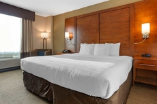 Comfort Inn & Suites Presidential