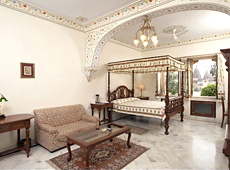 Amar Mahal Hotel