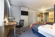 Holiday Inn Express London-Watford Junction, an IHG Hotel