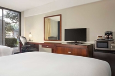 DoubleTree by Hilton Hotel Dallas - DFW Airport North